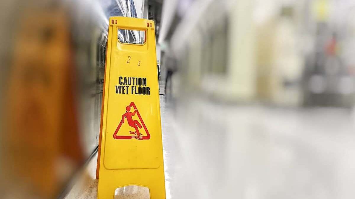 What is a Slip and Fall Accident – Role of a Slip and Fall Lawyer